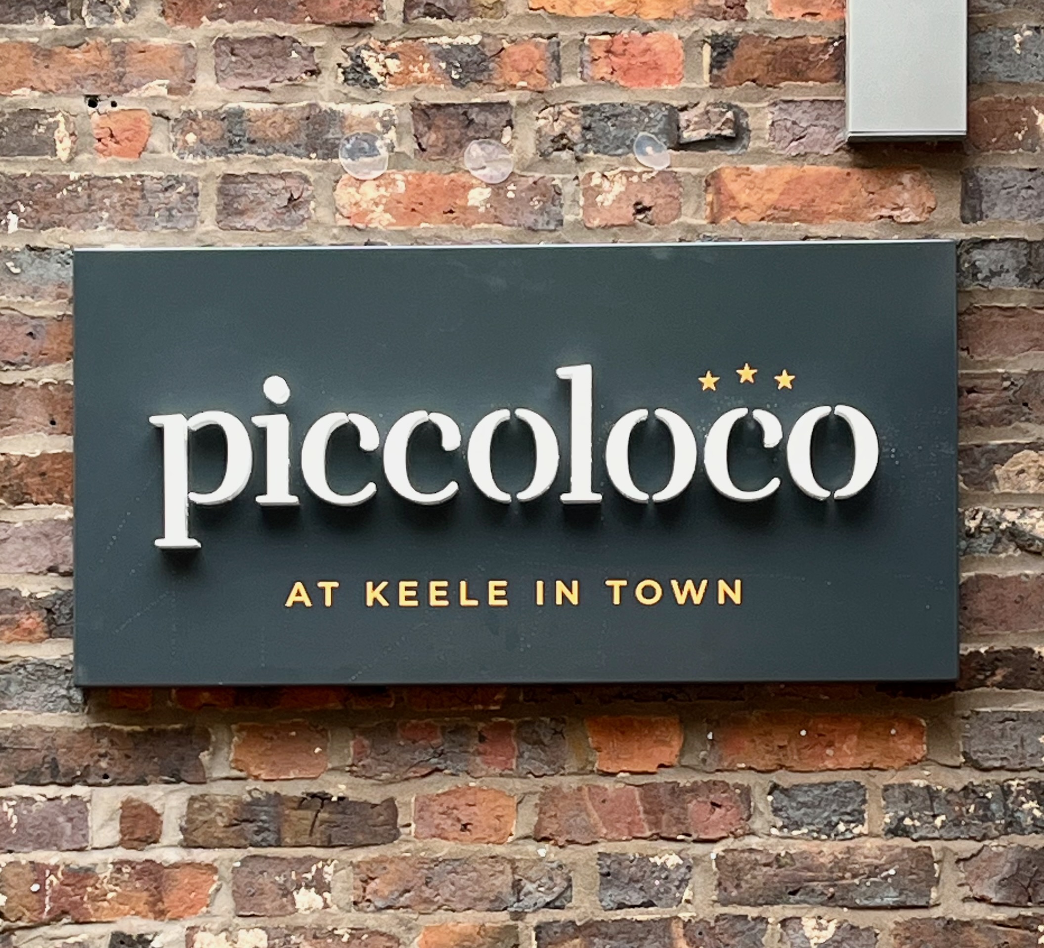 IMG_5866 Piccoloco at Keele in Town sign